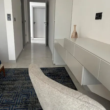Roza - Private Pool & Garden In * קוסדסי